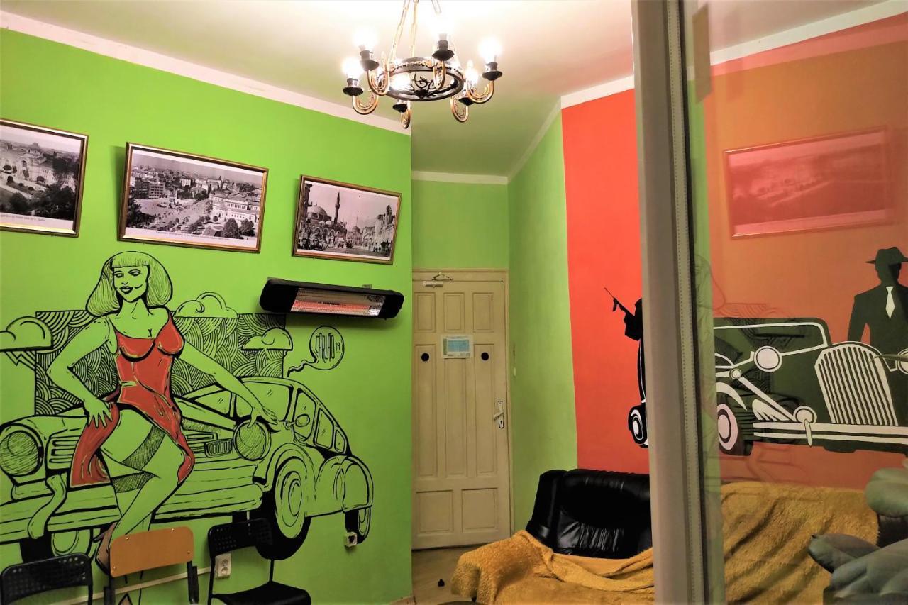 "No Party & Many Rules" Hostel N1 Sofia Buitenkant foto